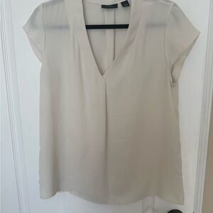 Halogen Soft Cream V-Neck Blouse